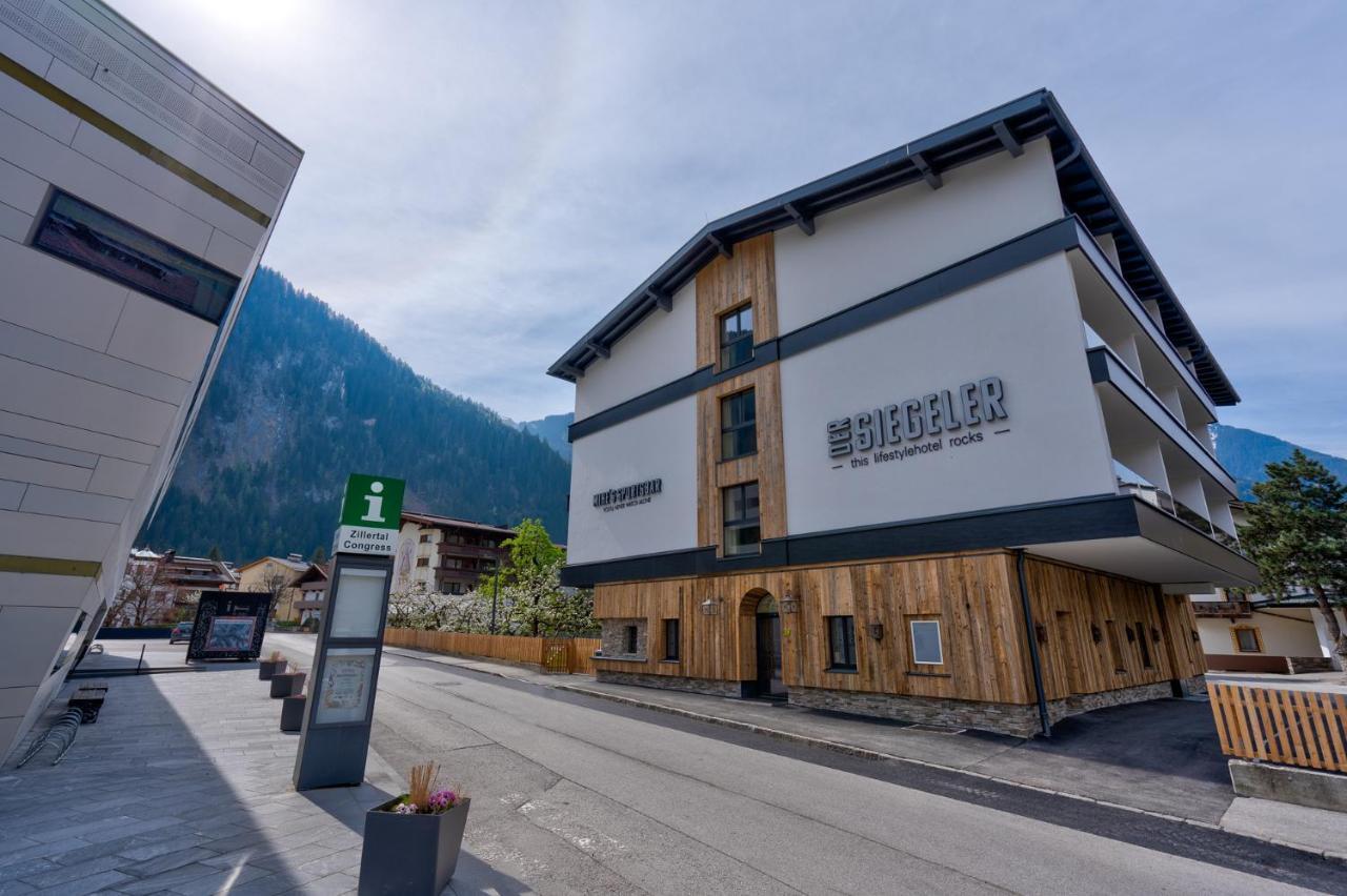 Der Siegeler B&B - This Lifestylehotel Rocks Mayrhofen Bagian luar foto