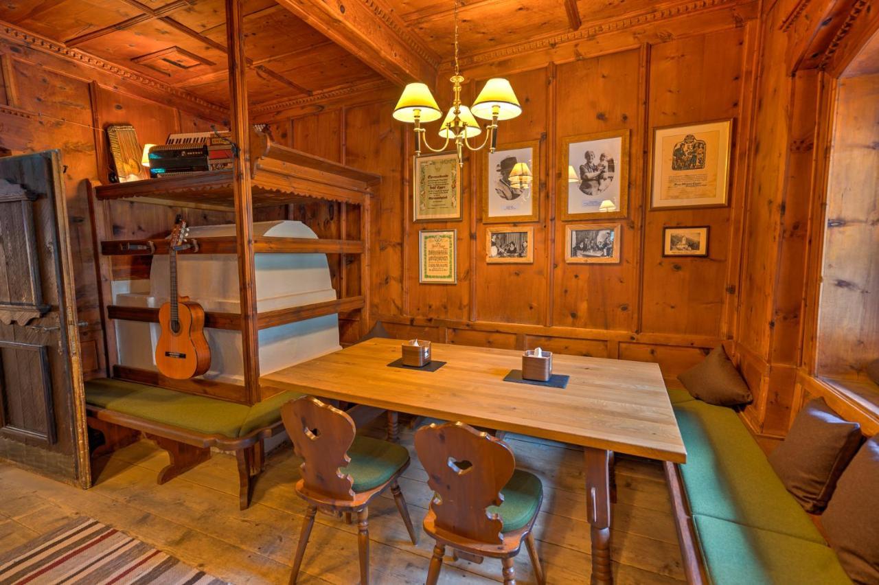 Der Siegeler B&B - This Lifestylehotel Rocks Mayrhofen Bagian luar foto