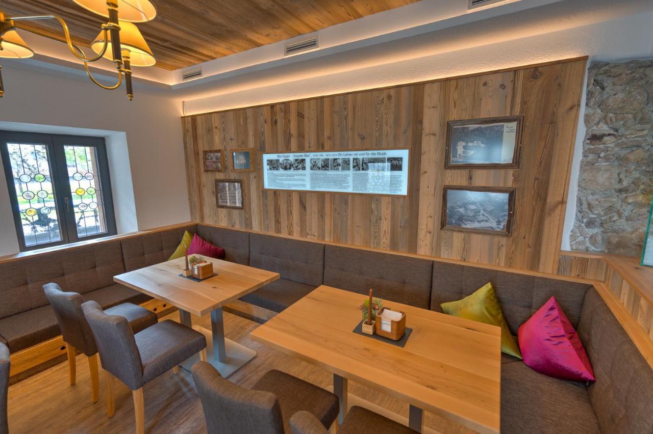 Der Siegeler B&B - This Lifestylehotel Rocks Mayrhofen Bagian luar foto