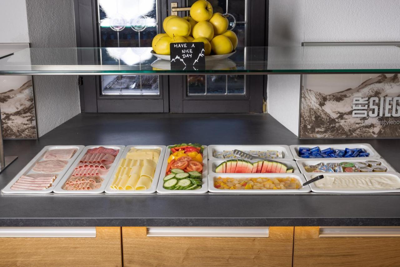 Der Siegeler B&B - This Lifestylehotel Rocks Mayrhofen Bagian luar foto