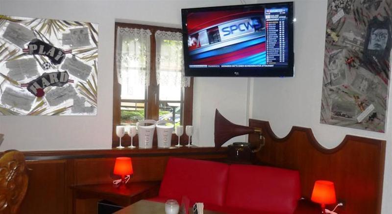 Der Siegeler B&B - This Lifestylehotel Rocks Mayrhofen Bagian luar foto